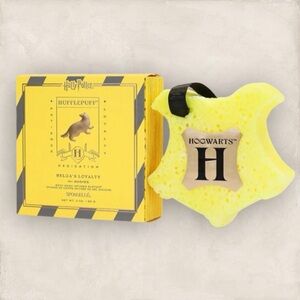 Limited Edition Hufflepuff™ Helga's Loyalty Buffer Harry Potter!